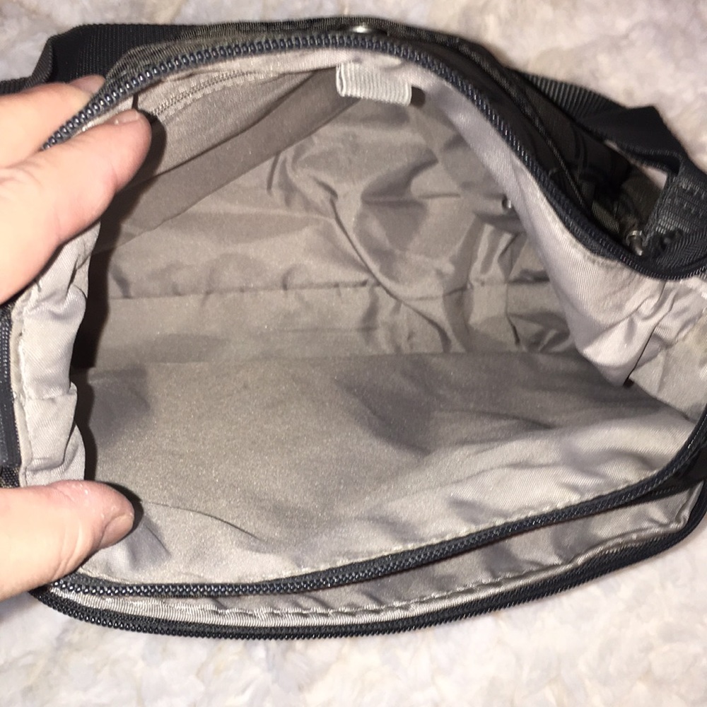 Small/medium grey baggallini - Picture 5 of 5